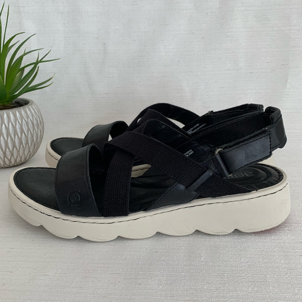 Born Patriotic Black Leather Ankle Strap Platform Sandals Woman’s 11M